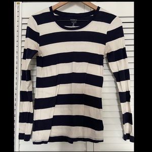 American Eagle Favorite T